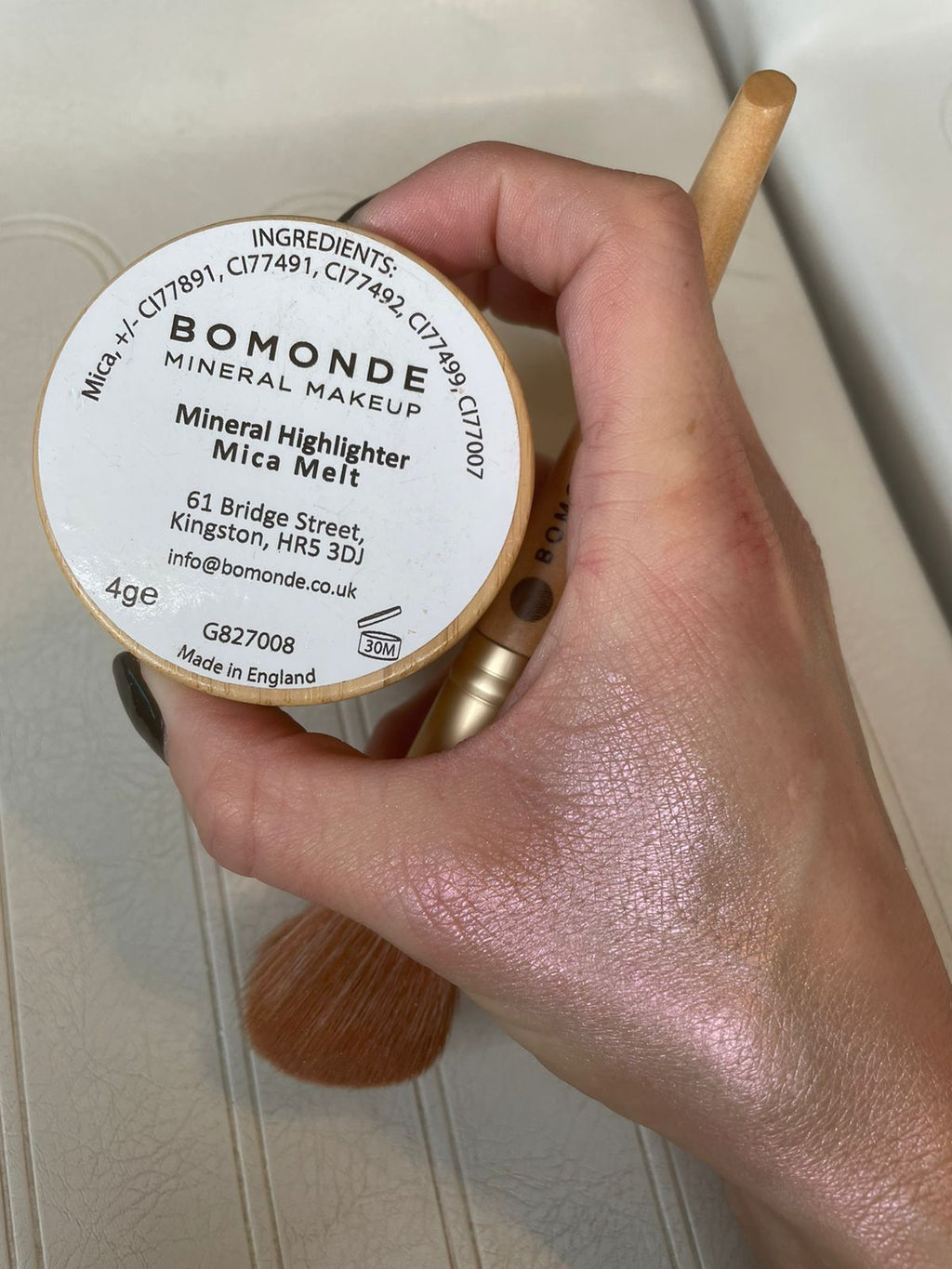 Mineral Highlighter | Clean, Toxin-Free, Vegan Radiance